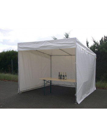 STAND 300 MODULAIRE BLANC 3 m x 3 m                                     Armature + Toiture + Mur arrière 