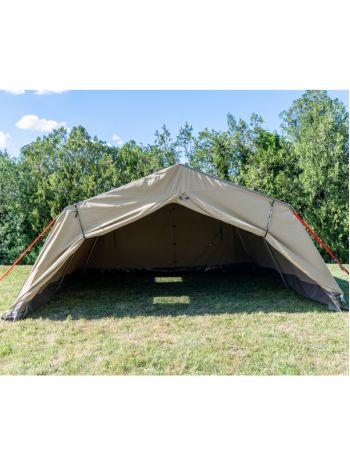 Tente-Polyluxe-550-pignon ouvert avec tapis
