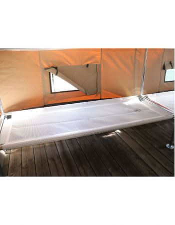Grande tente dortoir Esterel - Couchette du bas