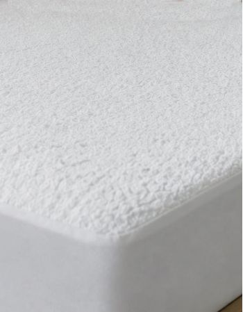 Alèse absorbante imperméable non feu forme drap housse
